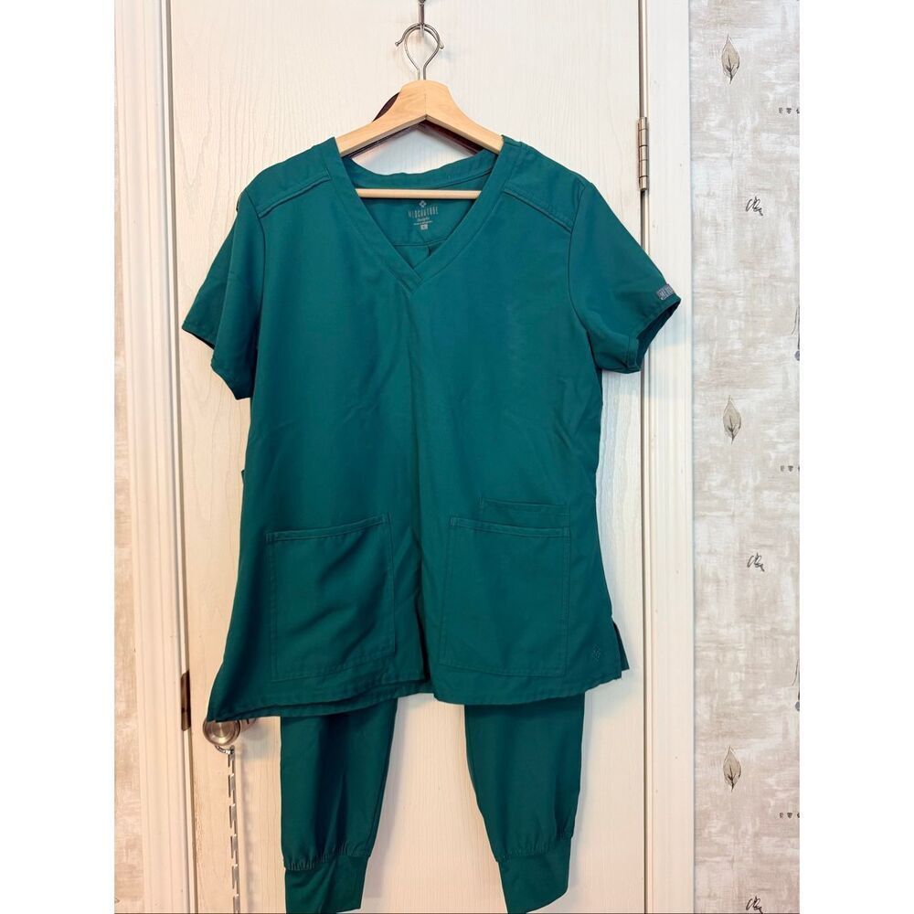 Med Couture Scrub Set